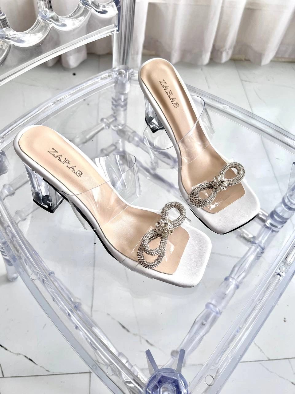 صندل طلقی، مدل رستا پاشنه کوتاه