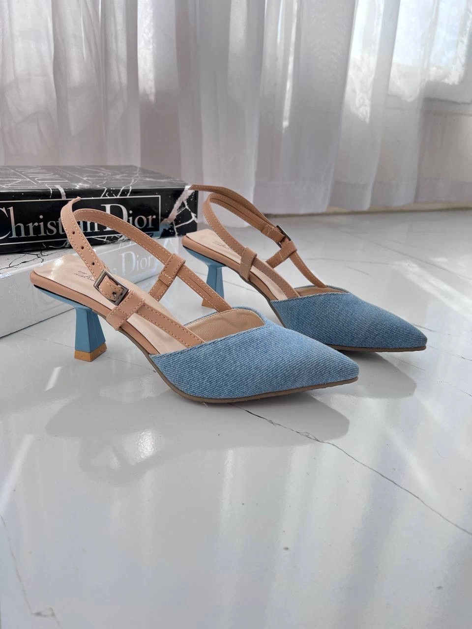 کفش دستک دار