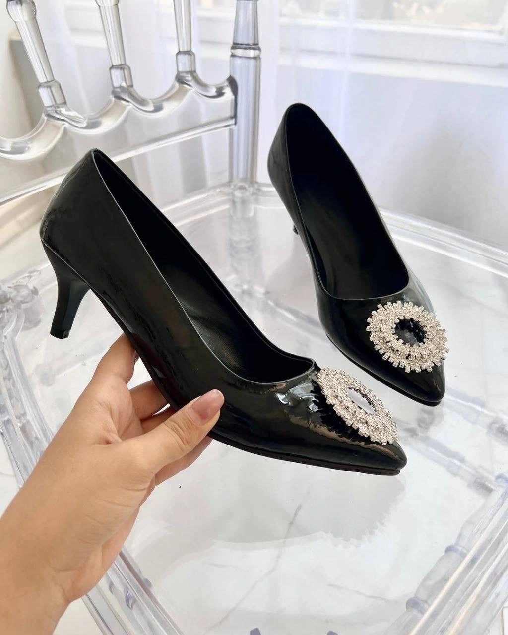 کفش طلقی نگین پروانه ، مدل جیران