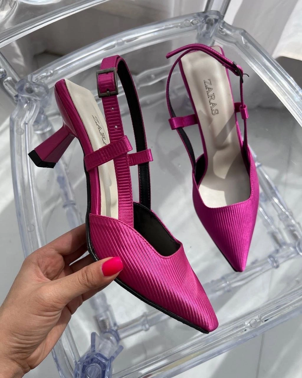 کفش طلقی نگین پروانه ، مدل جیران