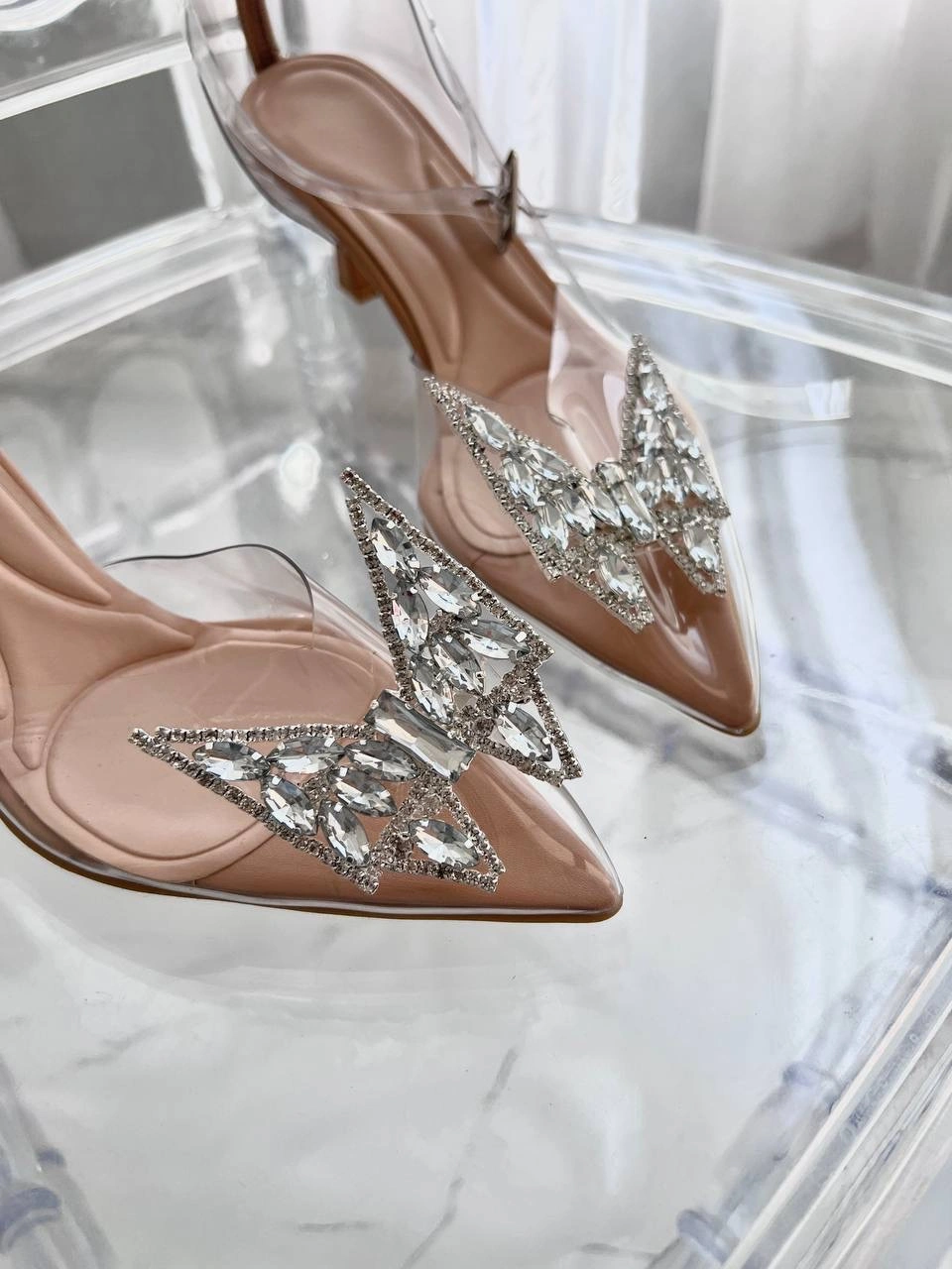 کفش طلقی نگین پروانه ، مدل جیران