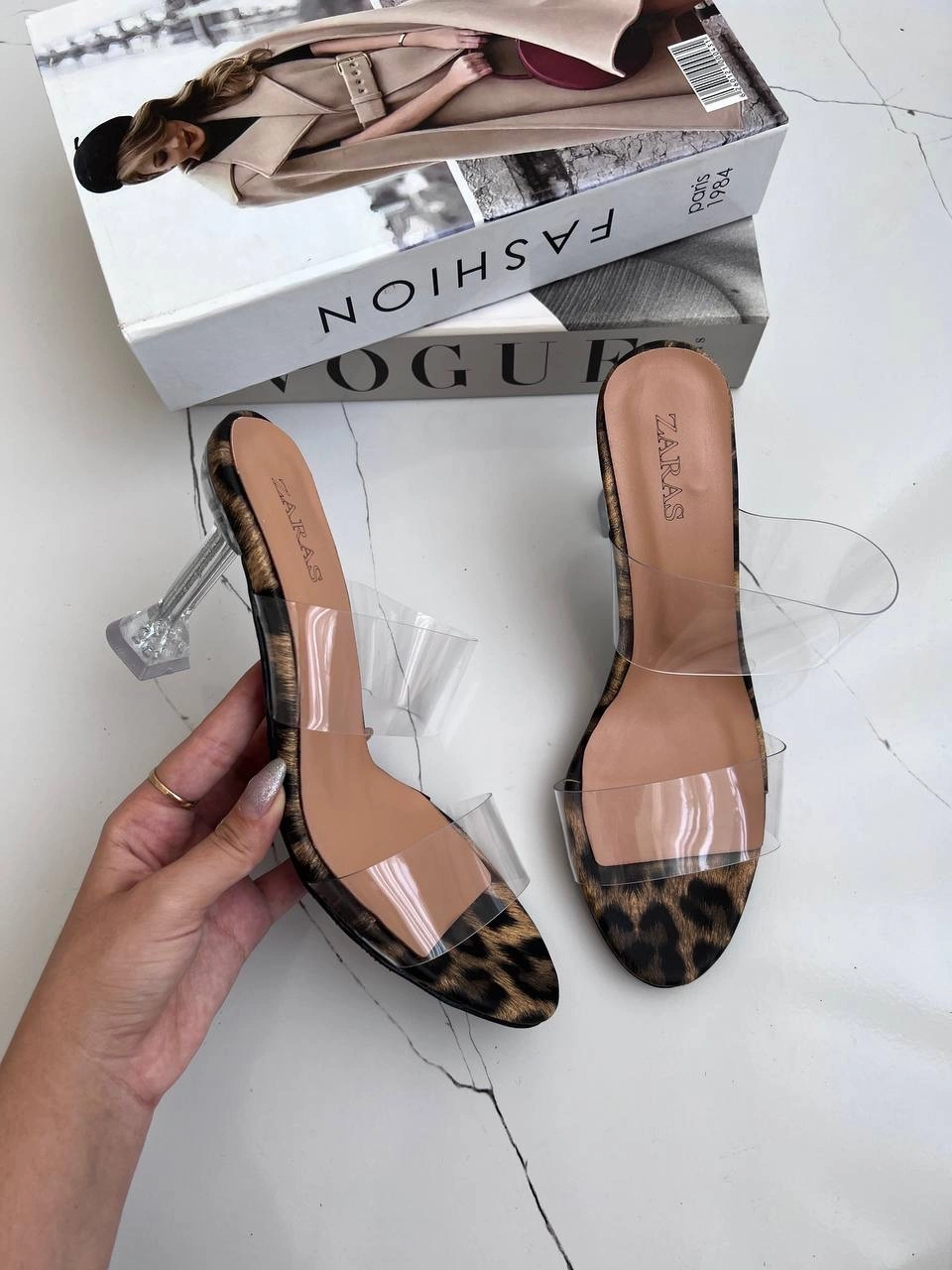 صندل طلقی پلنگی، مدل چیچک پاشنه کوتاه