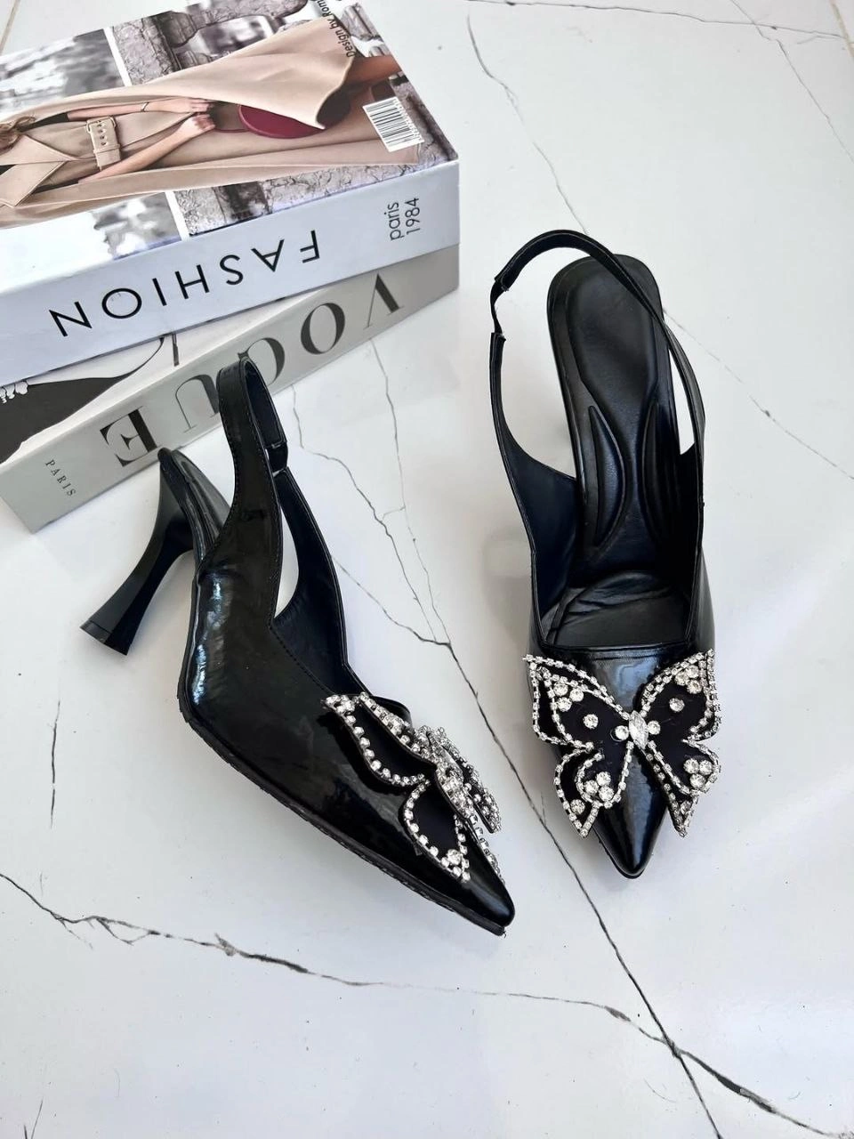 کفش طلقی نگین پروانه ، مدل جیران