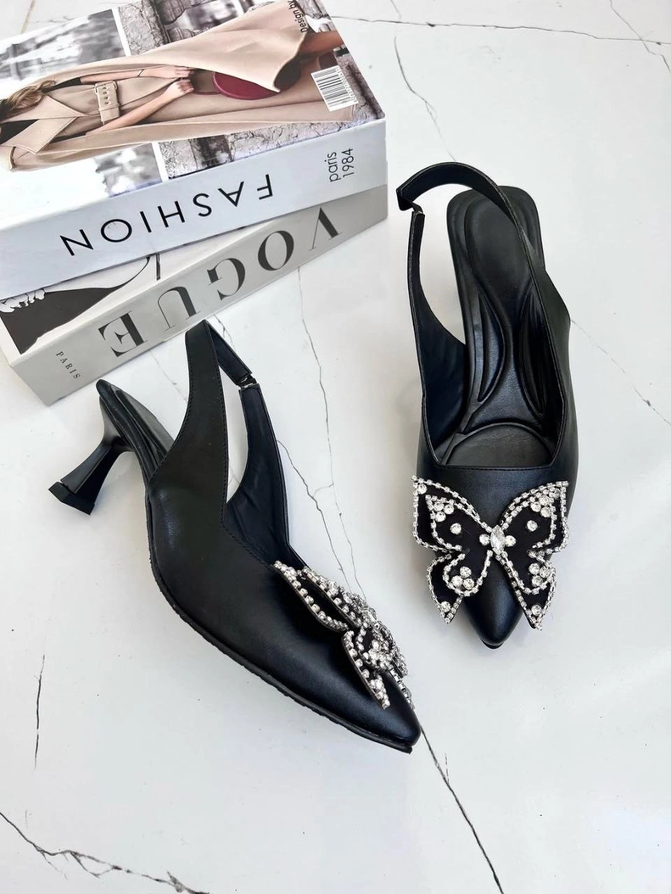 کفش طلقی نگین پروانه ، مدل جیران