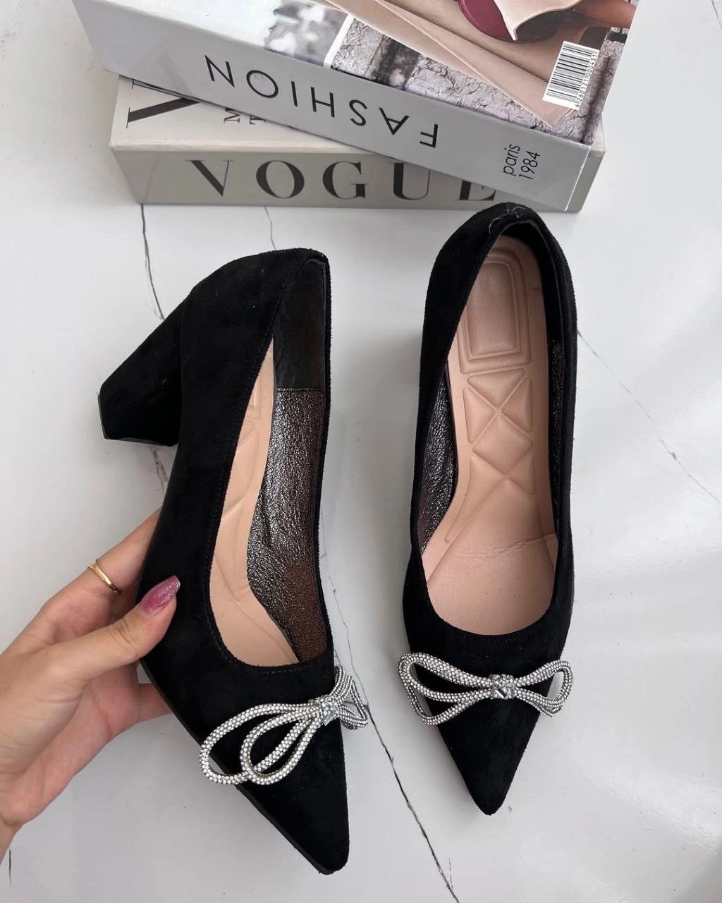 کفش طلقی نگین پروانه ، مدل جیران