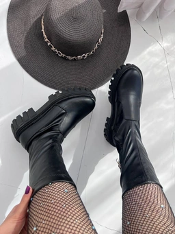 نیمبوت چرم ، مدل دلسان