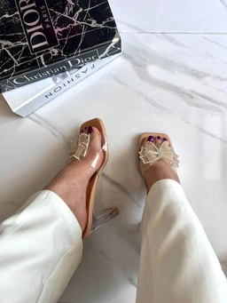 کفش طلقی نگین خورشیدی ، مدل آوینار