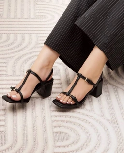 صندل بندی ، مدل رومی