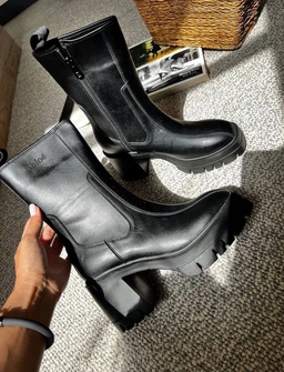 بوت پاشنه دار چرم ، مدل سایدا