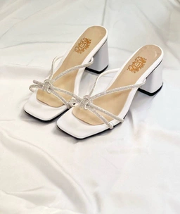 صندل حراج ، مدل پاپیونی