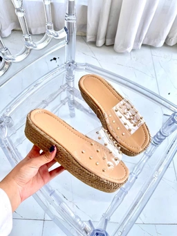 صندل کنفی  ، مدل نیشا