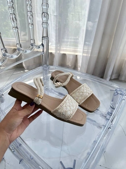 صندل رودوزی شده ، مدل جانا