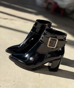 صندل لژدار حراج ، مدل لوکاس