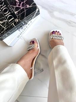 سندل طلقی نگین هزار پا