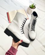 نیمبوت دخترانه ، مدل مارتین