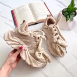کتونی دخترانه ، مدل باربارا
